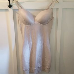 Red Hot SPANX Shaper XL